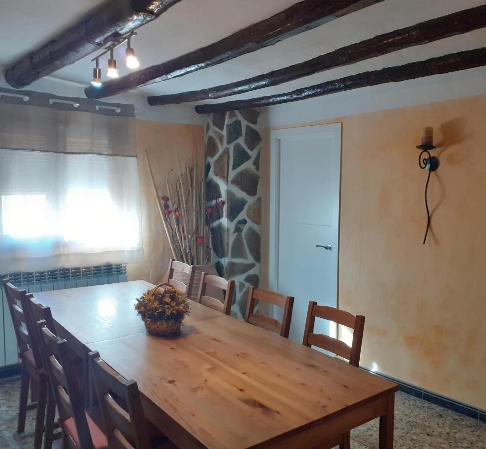 Casa Rural Ruta Del Agua 4 Hab Al Lado Monasterio De Piedra Munebrega Luaran gambar